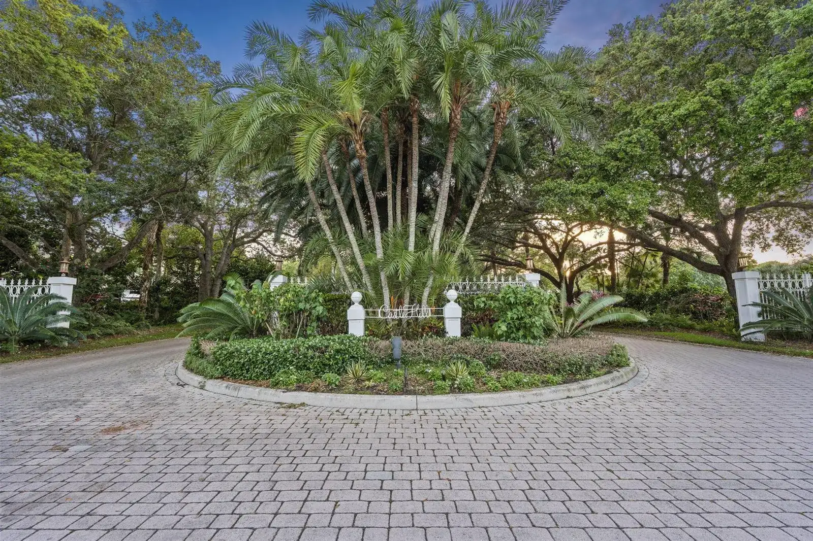 4 Castle Hill Way, Stuart FL 34996 photo 2