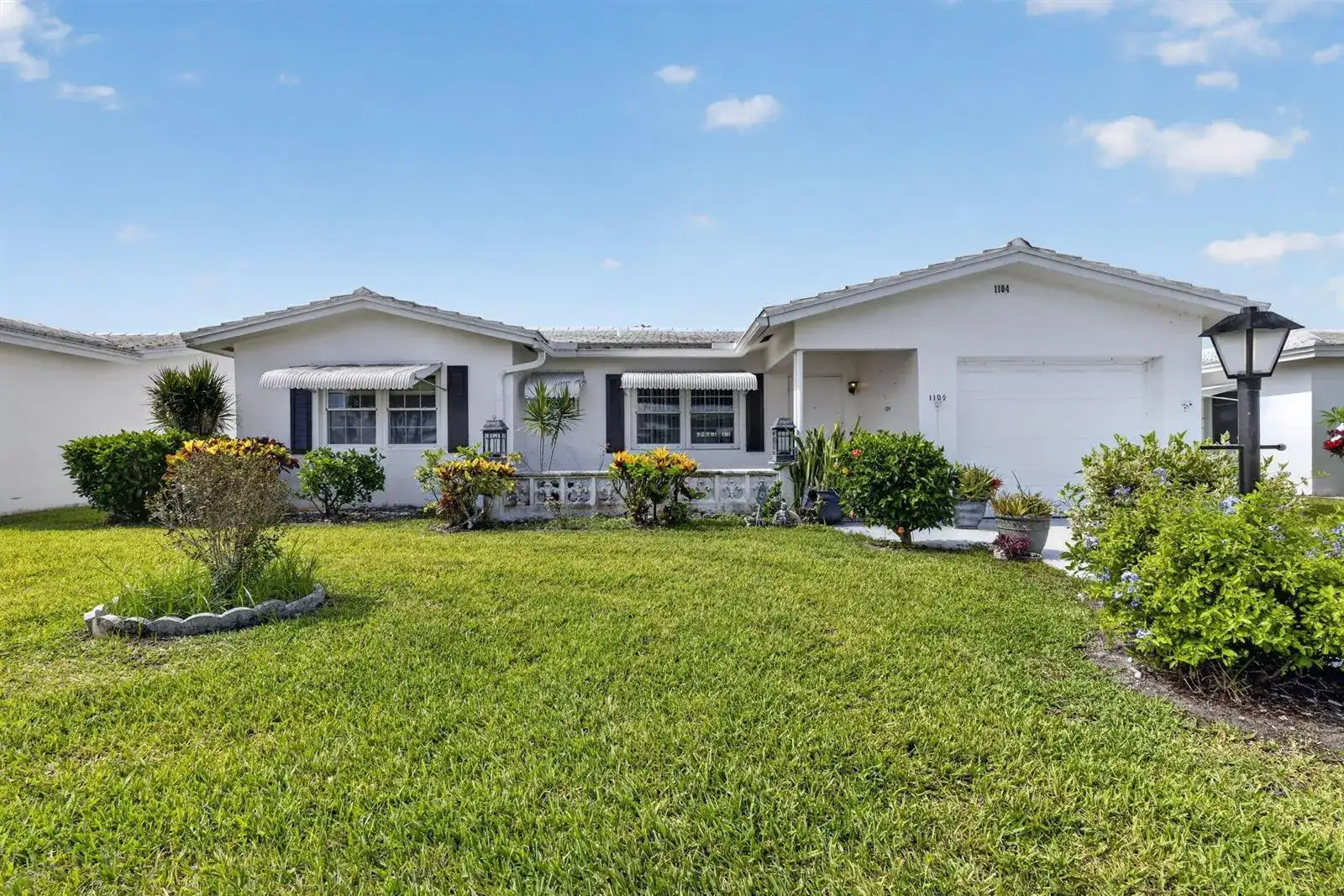 1104 W Ocean Avenue, Boynton Beach FL 33426 photo 2