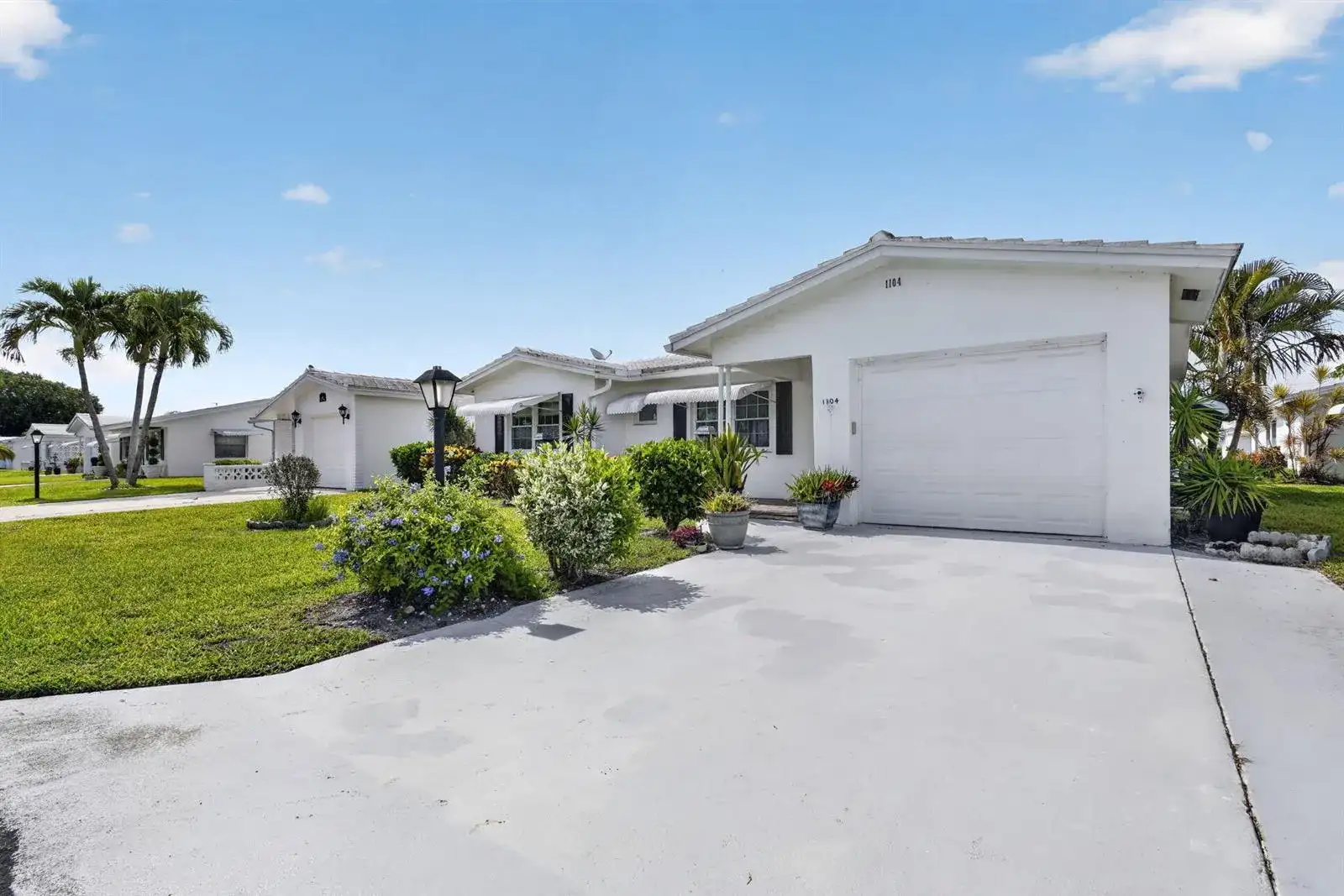 1104 W Ocean Avenue, Boynton Beach FL 33426 photo 3