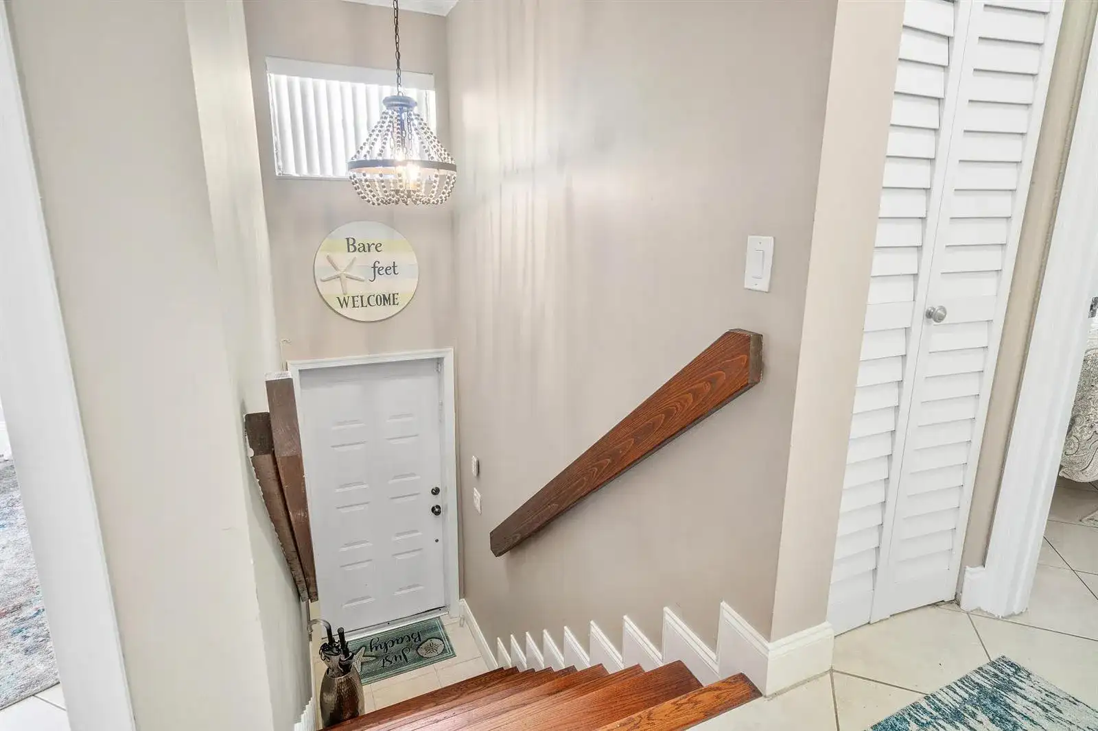 312 Liberty Court, Deerfield Beach FL 33442 photo 3