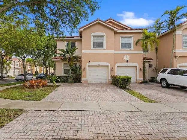 12444 SW 42nd Street, Miramar FL 33027 photo 4
