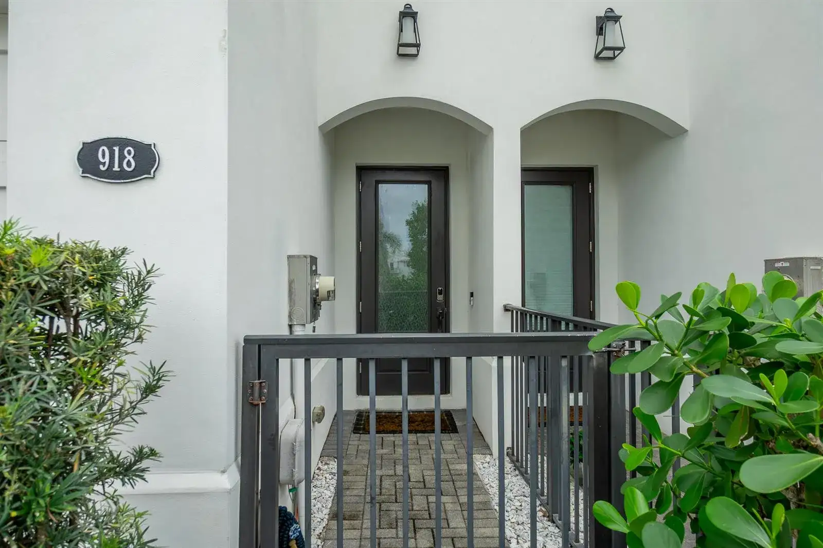 918 St George Boulevard, Delray Beach FL 33483 photo 2