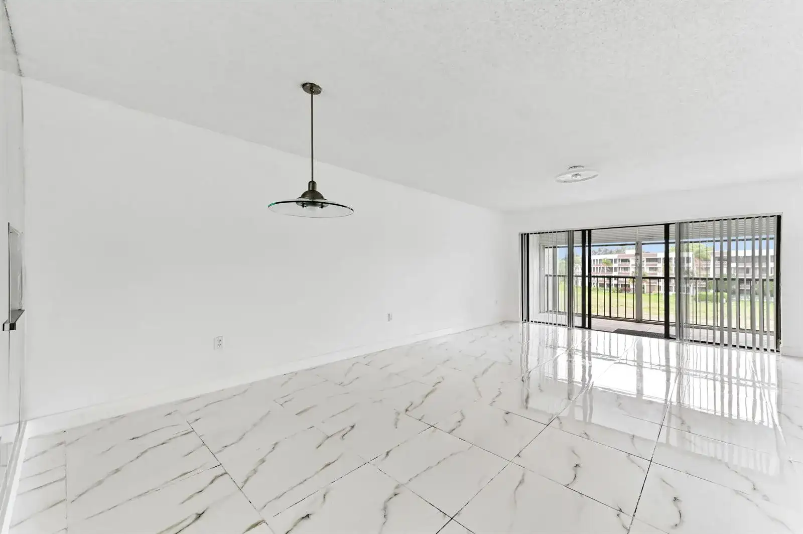 4793 Esedra Court # 307, Lake Worth FL 33467 photo 2
