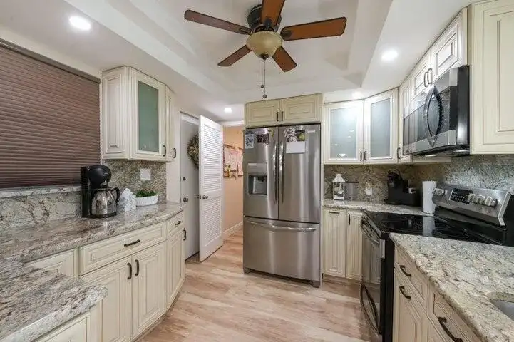 5340 NW 2nd Avenue NW # 226, Boca Raton FL 33487 photo 3