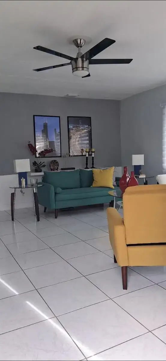 1519 S 24th Terrace, Hollywood FL 33020 photo 2