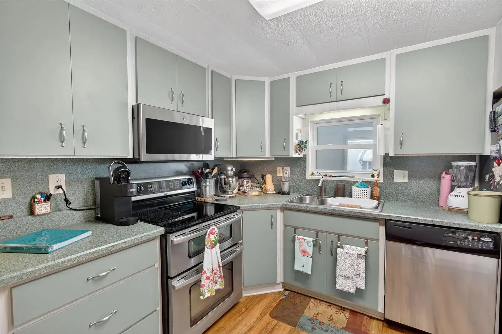 1520 St Thomas Avenue, Sebring FL 33870 photo 3