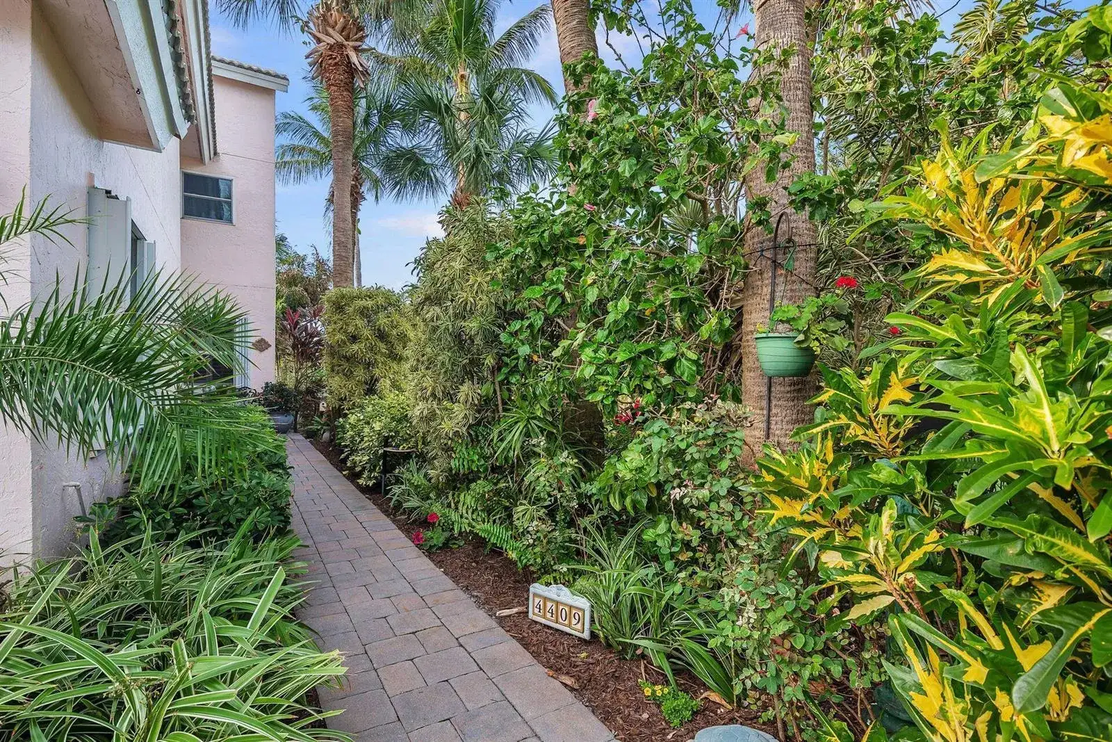 4409 N Fairway Dr Drive N, Jupiter FL 33477 photo 2
