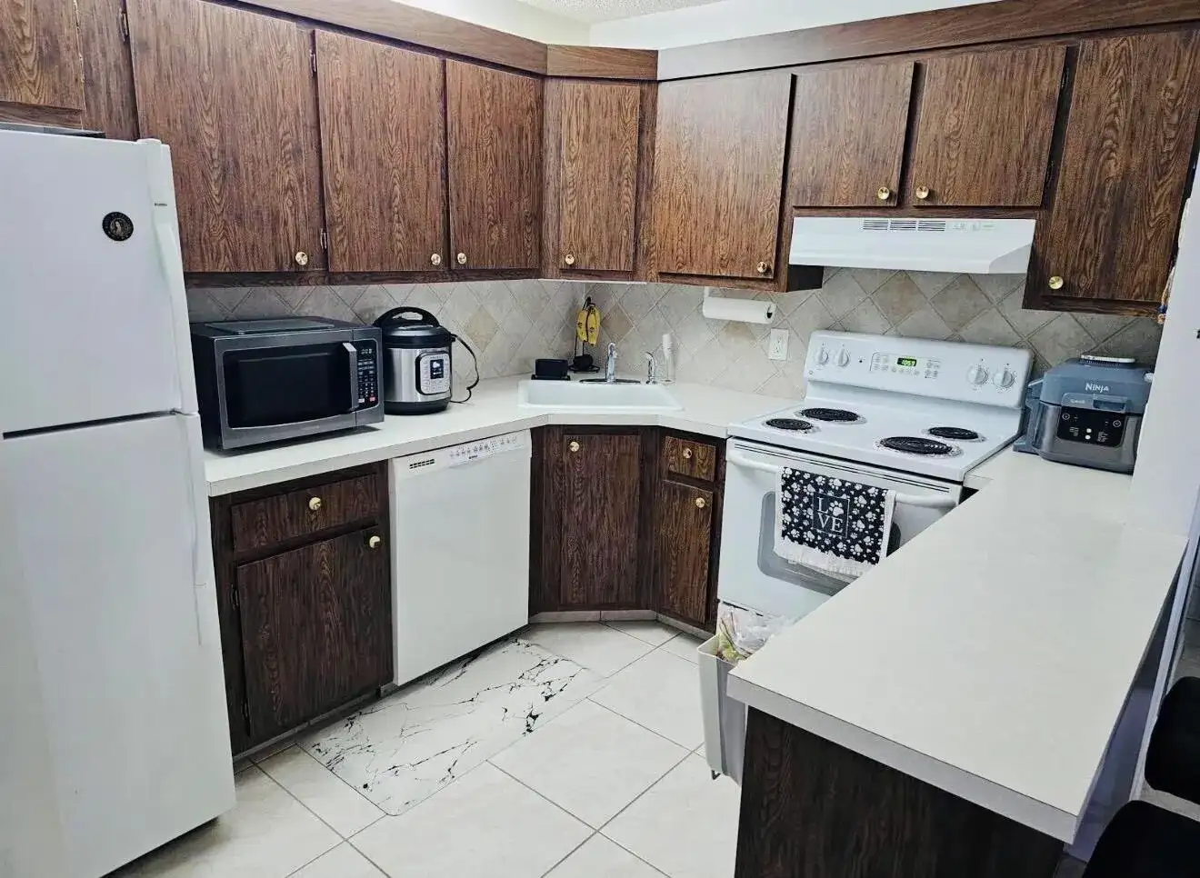 443 Pine Glen Lane # 2, FL 33463 photo 3