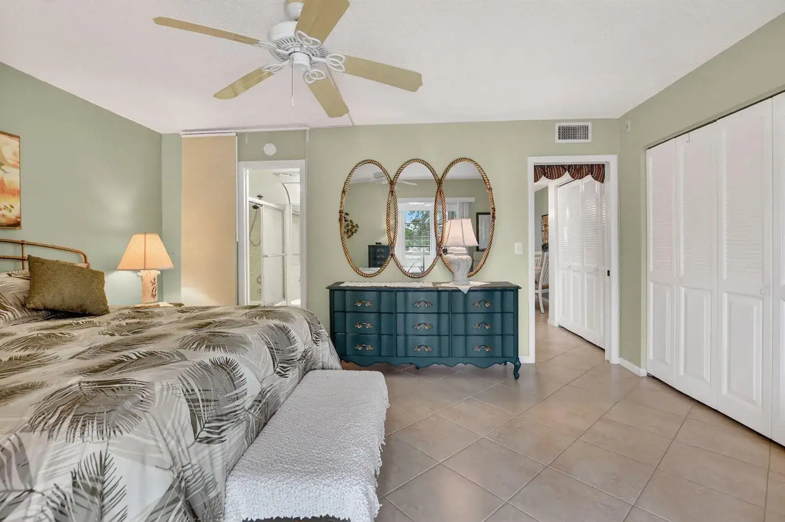 2010 N Farnham N, Deerfield Beach FL 33442 photo 3