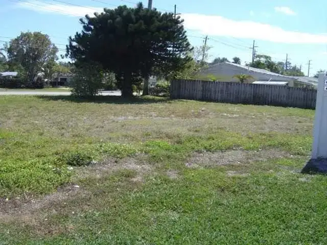 900 Guava Isle, Fort Lauderdale FL 33315 photo 2