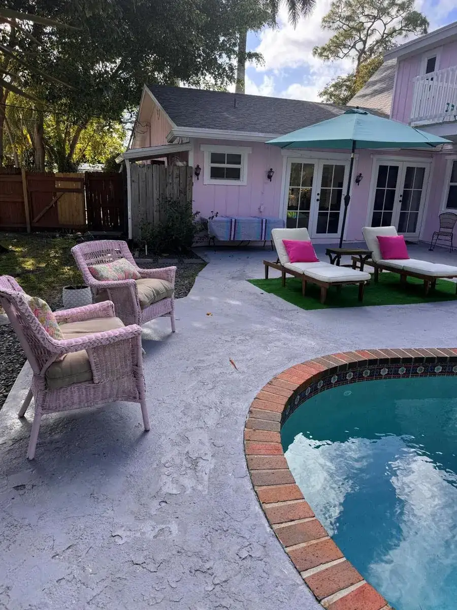 1256 Palmetto Road, Haverhill FL 33417 photo 3