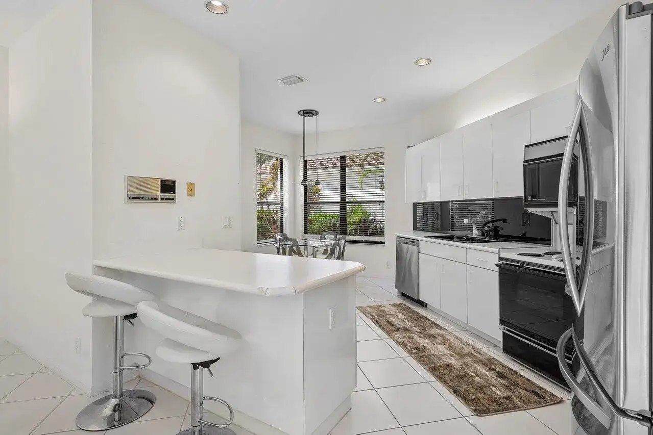 17099 Ryton Lane, Boca Raton FL 33496 photo 3