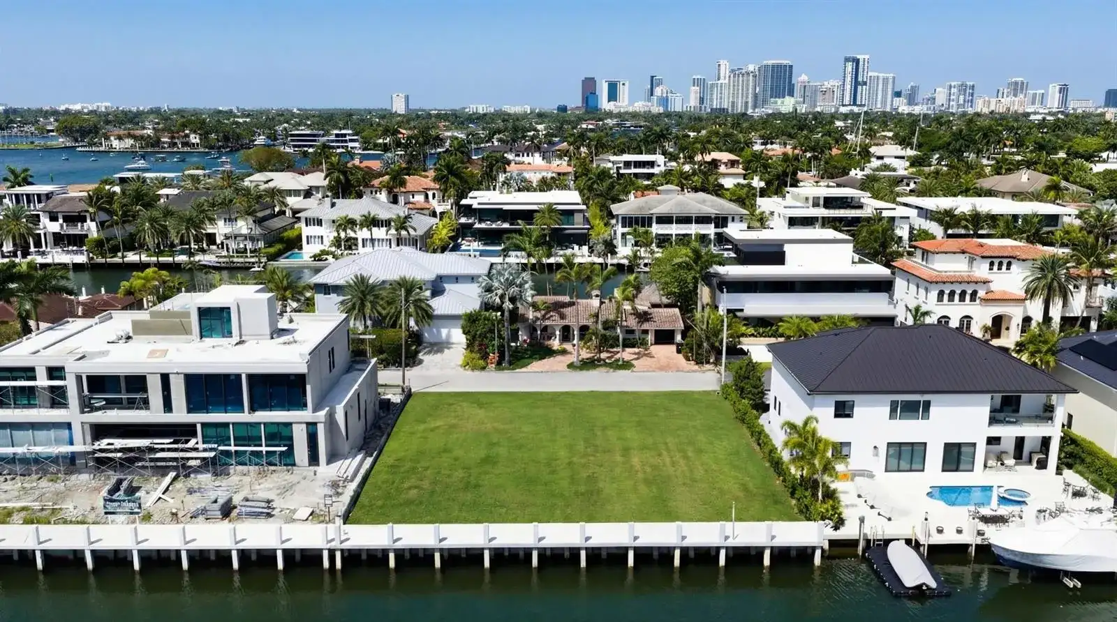 646 Flamingo-a Drive, Fort Lauderdale FL 33301 photo 2