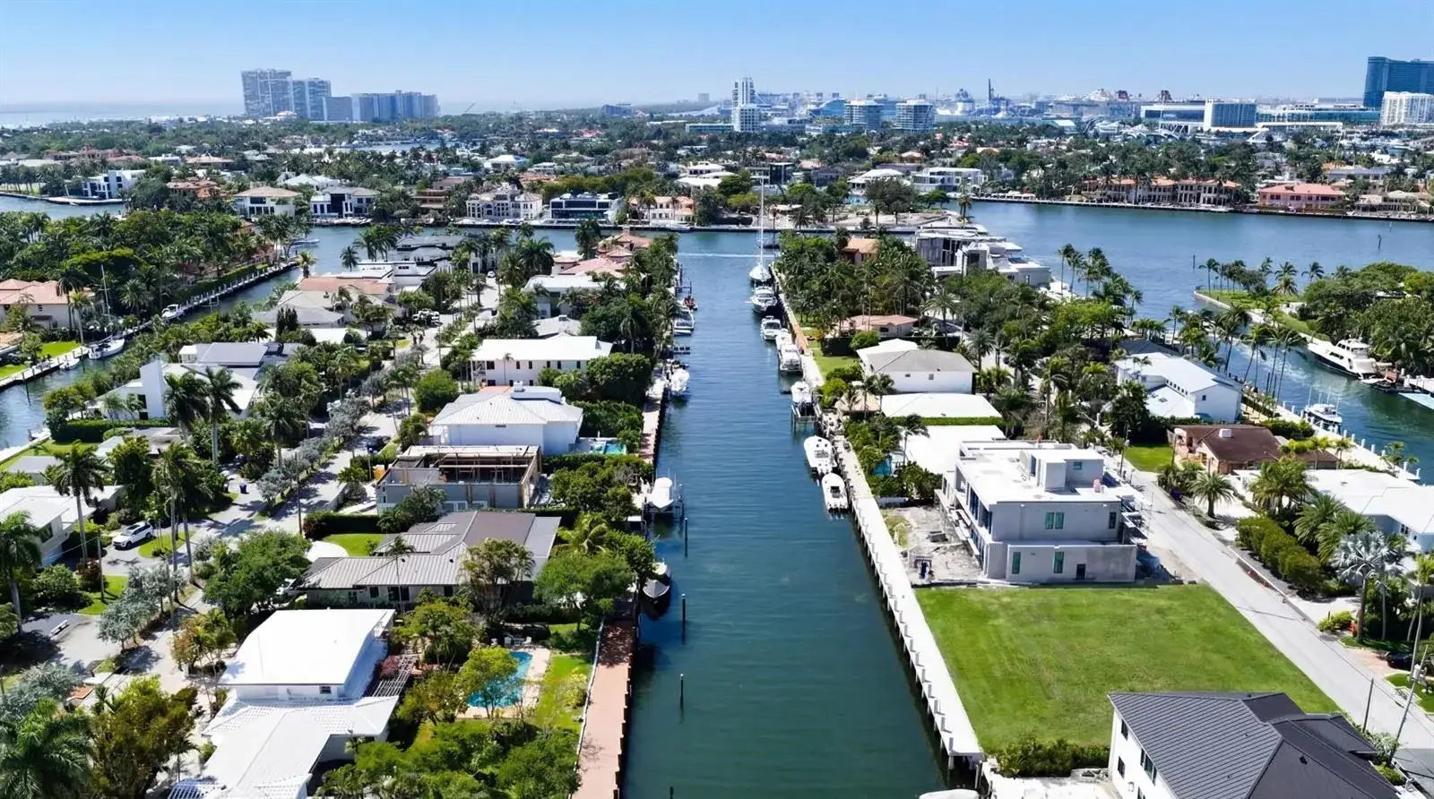 646 Flamingo-a Drive, Fort Lauderdale FL 33301 photo 3