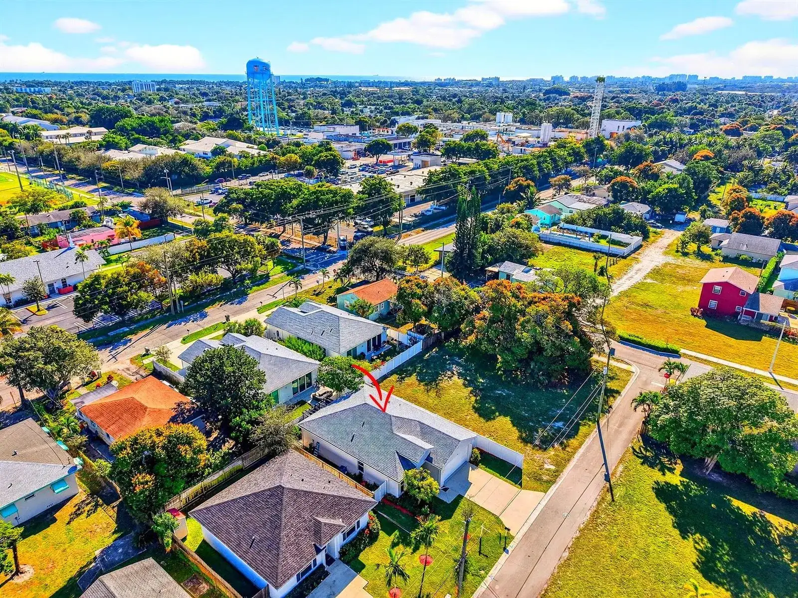 341 Oak Alley, Delray Beach FL 33444 photo 4