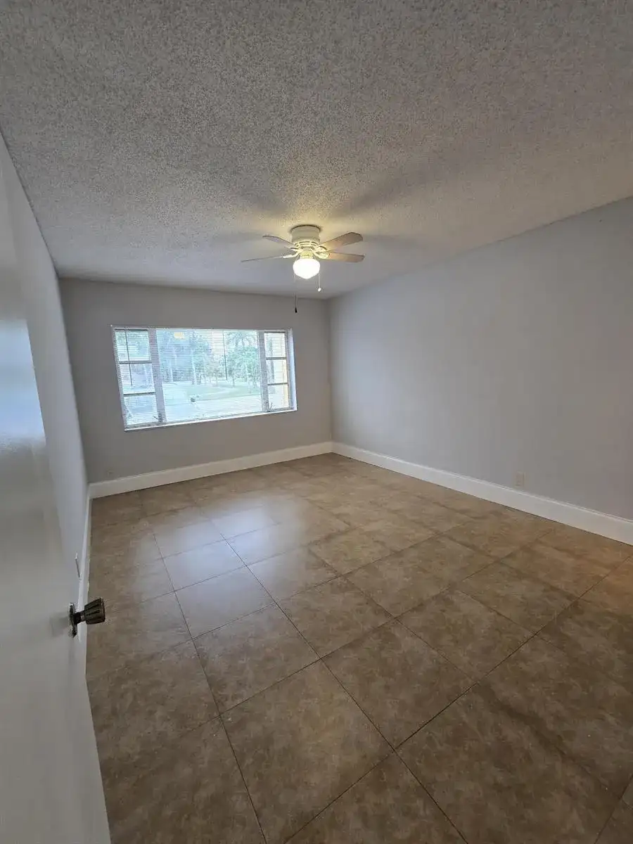 5840 NE 22nd Way # 707, Fort Lauderdale FL 33308 photo 4