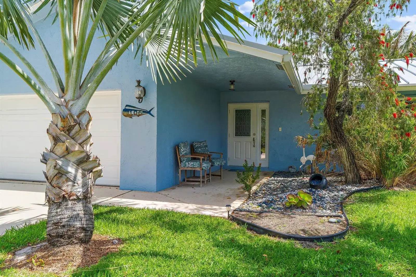 106 Chapel Lane, Tequesta FL 33469 photo 2