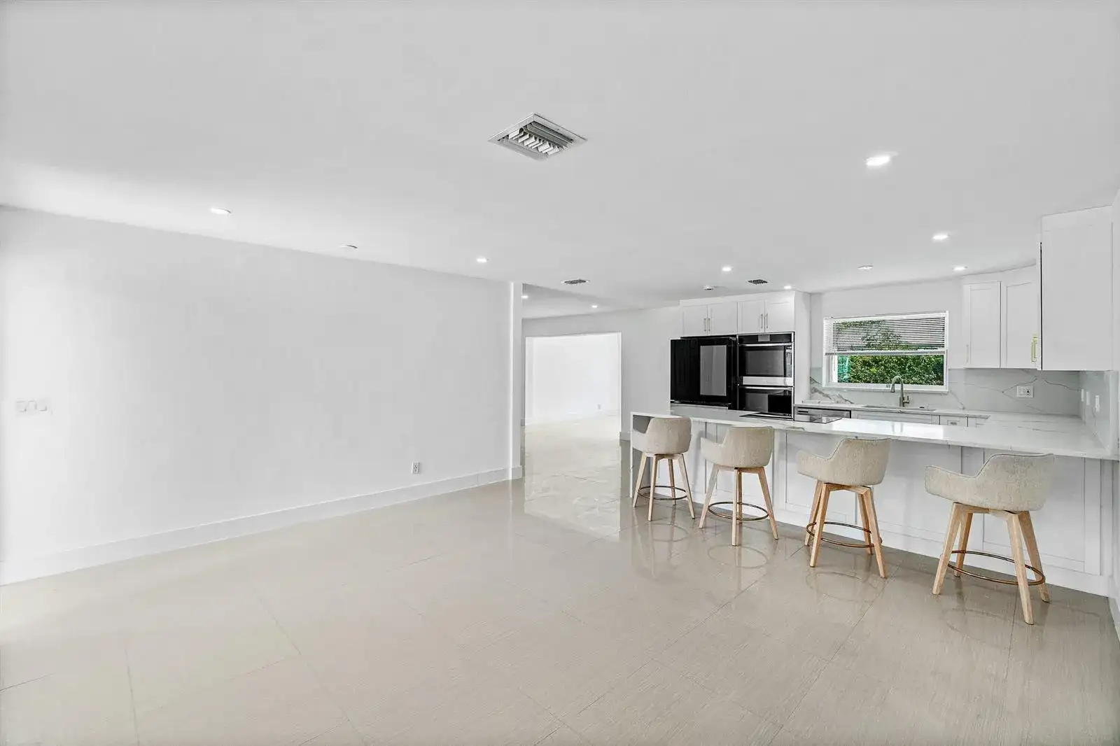 1531 NW 4th Street, Boca Raton FL 33486 photo 3