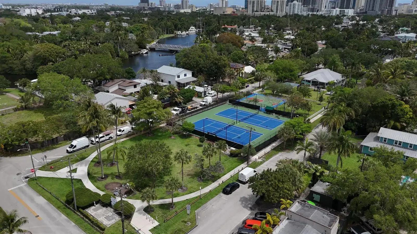 615 SW 14th Avenue # 2, Fort Lauderdale FL 33312 photo 2
