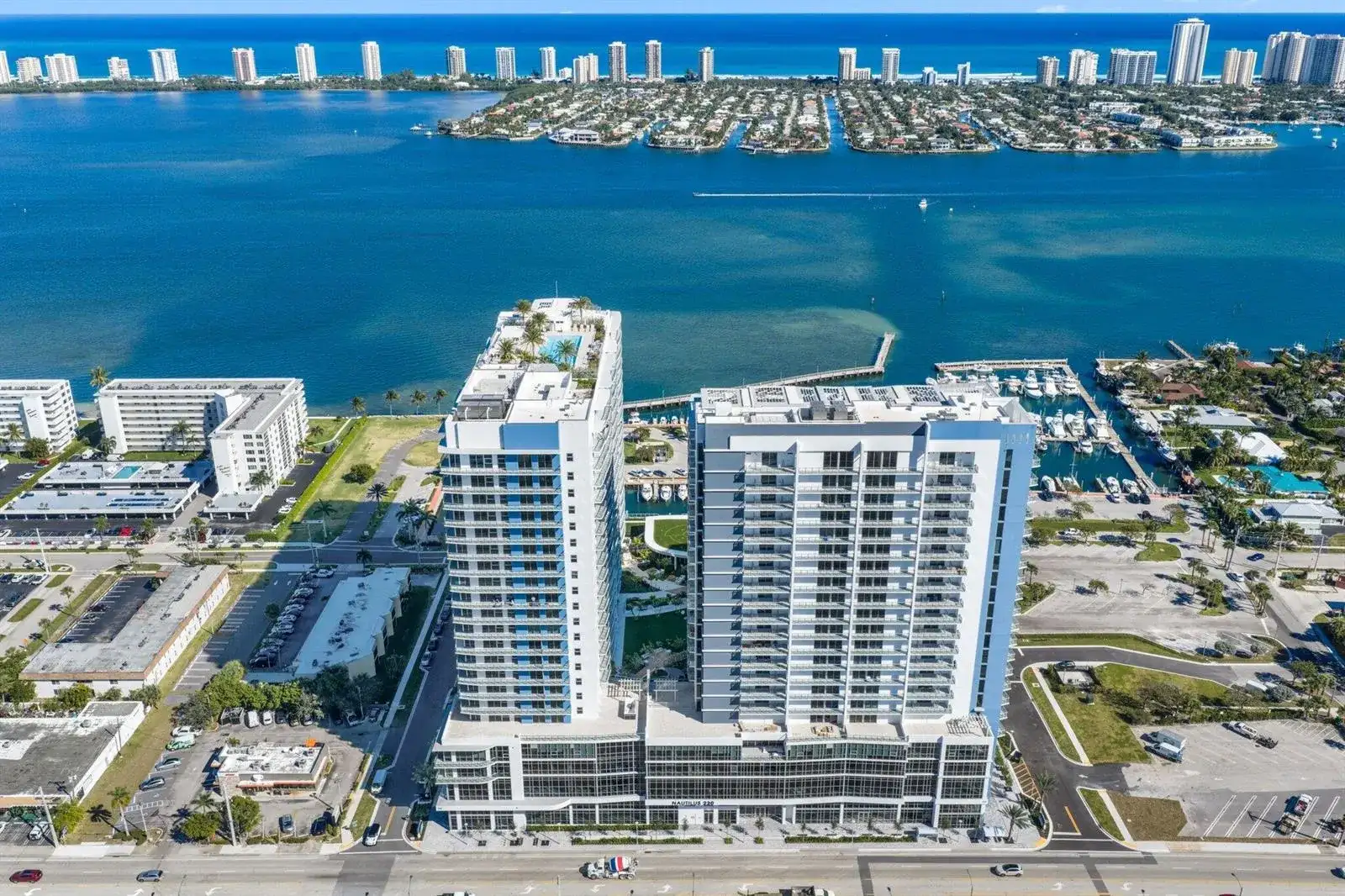 220 Lake Shore Drive # 1121, Lake Park FL 33403 photo 2
