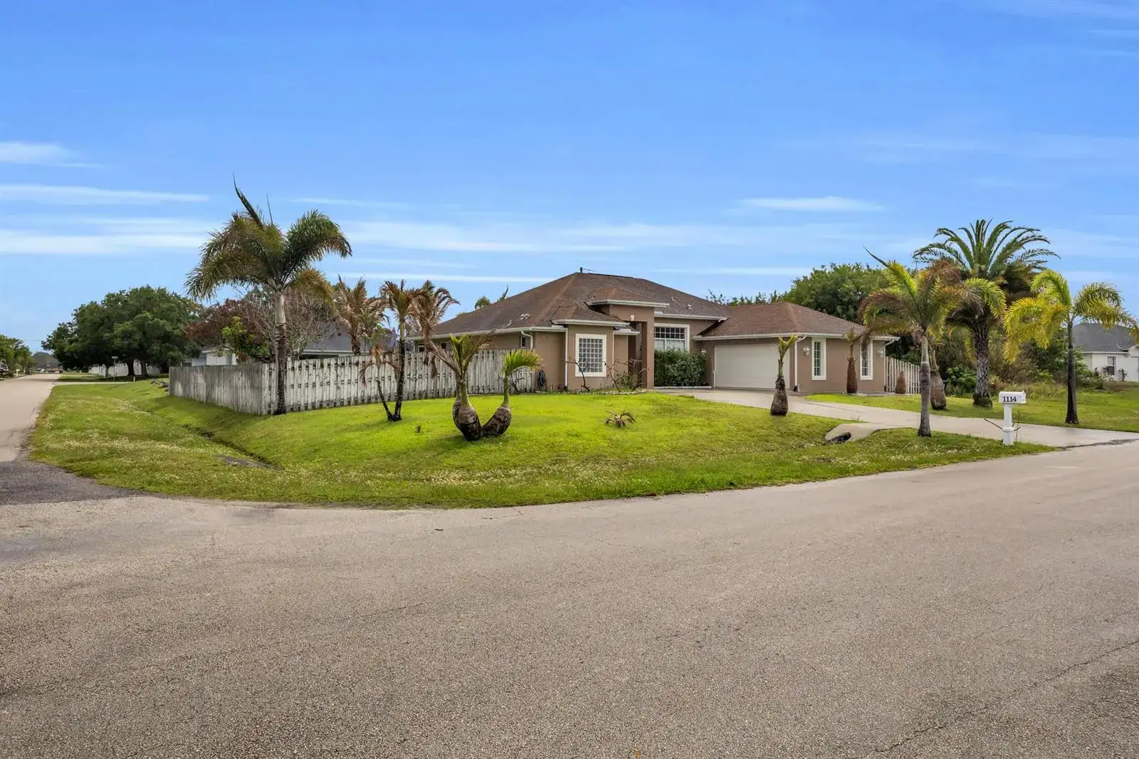 1114 SW Kalevala Drive, Port St. Lucie FL 34953 photo 2