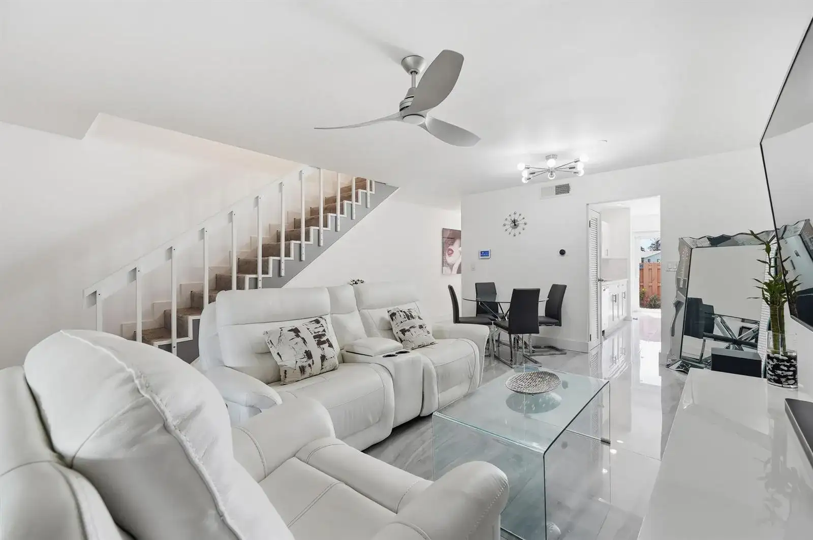 10875 NW 29th Manor # 8, Sunrise FL 33322 photo 3