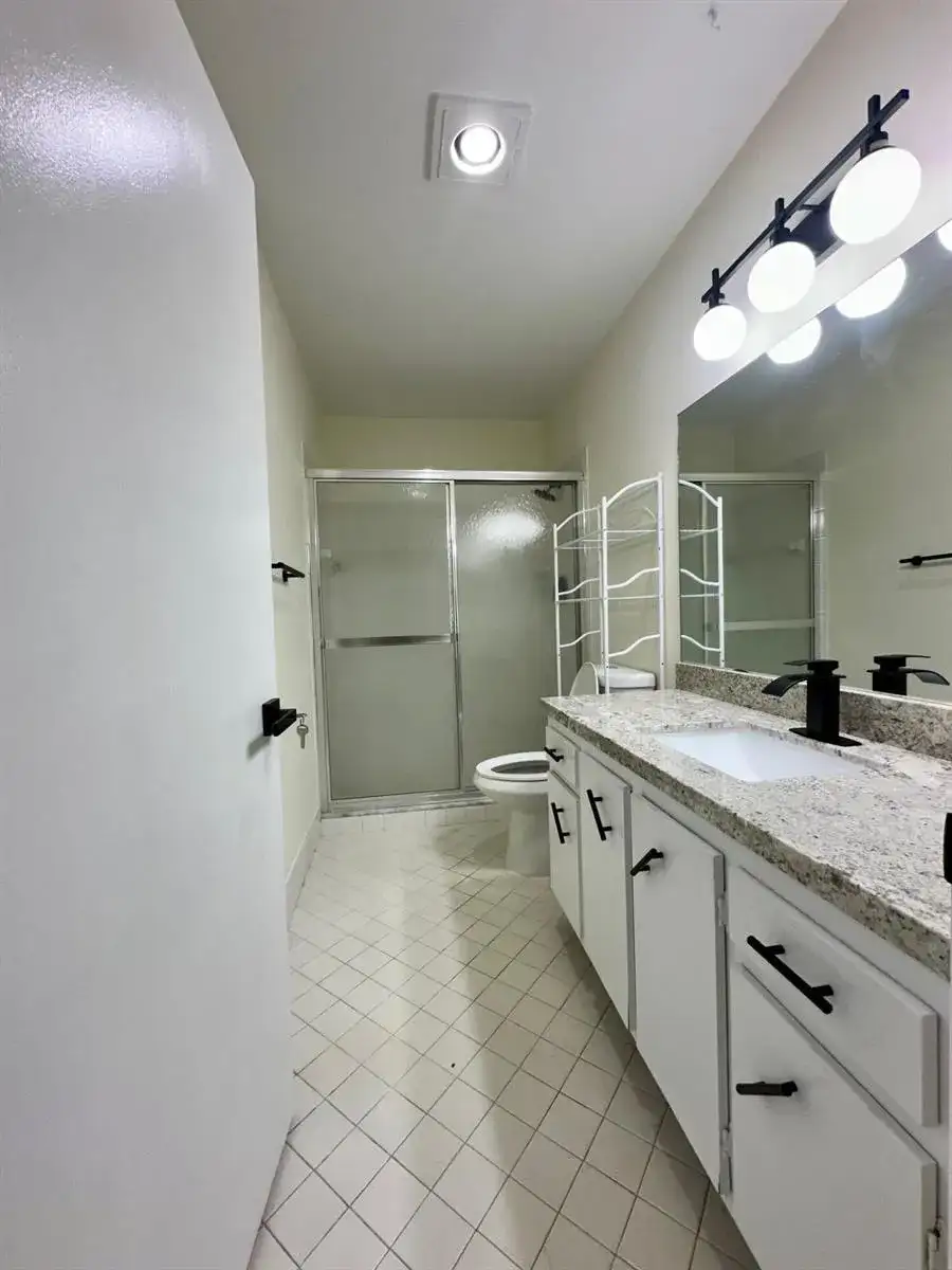 8076 Ambach Way, Hypoluxo FL 33462 photo 4