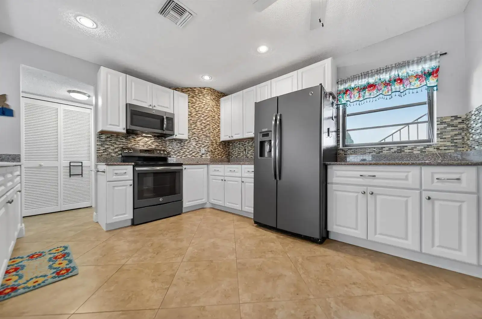 4083 SE Centerboard Lane # a, Stuart FL 34997 photo 5