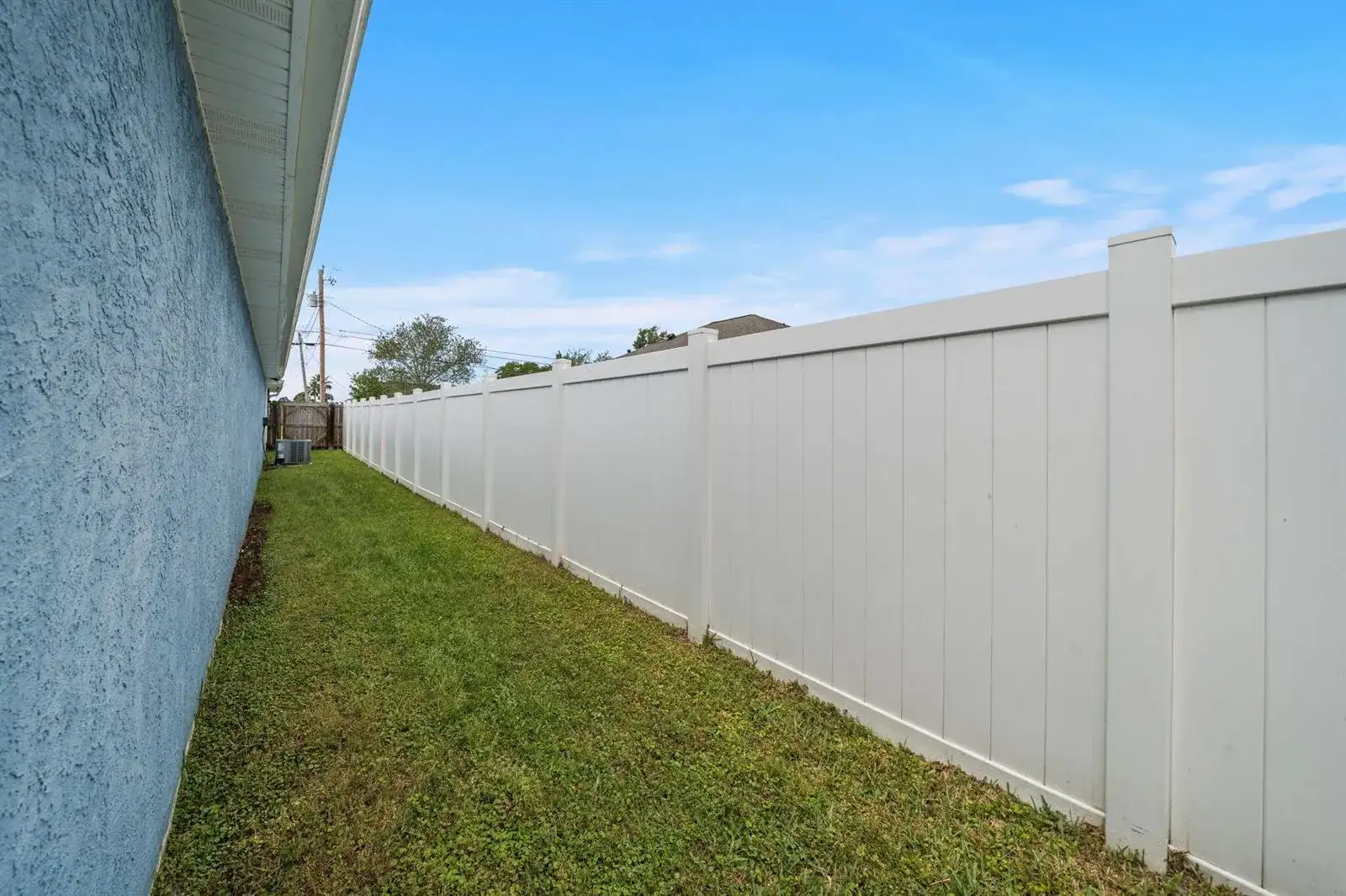 1407 Rhode Island Avenue, FL 32444 photo 4