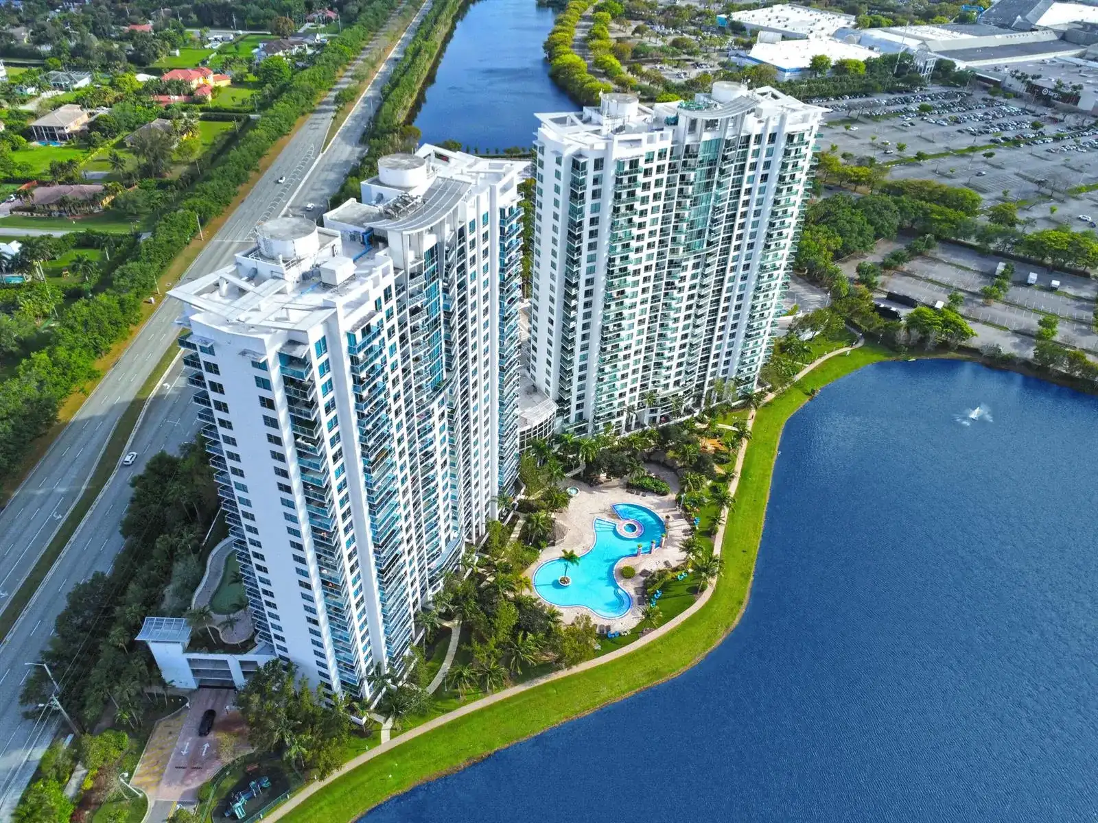 2641 N Flamingo Road, Plantation FL 33323 photo 3