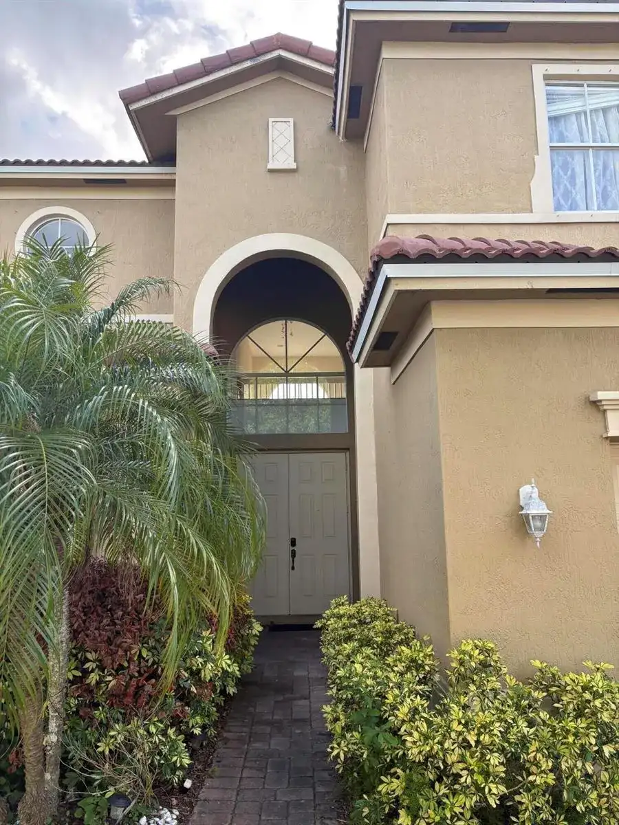 5719 Place Lake Drive, Fort Pierce FL 34951 photo 4