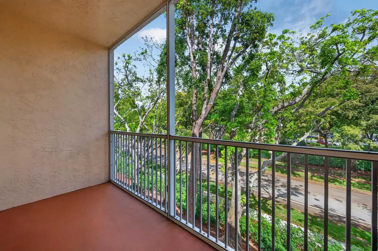 7775 Yardley Drive # 314, Tamarac FL 33321 photo 2