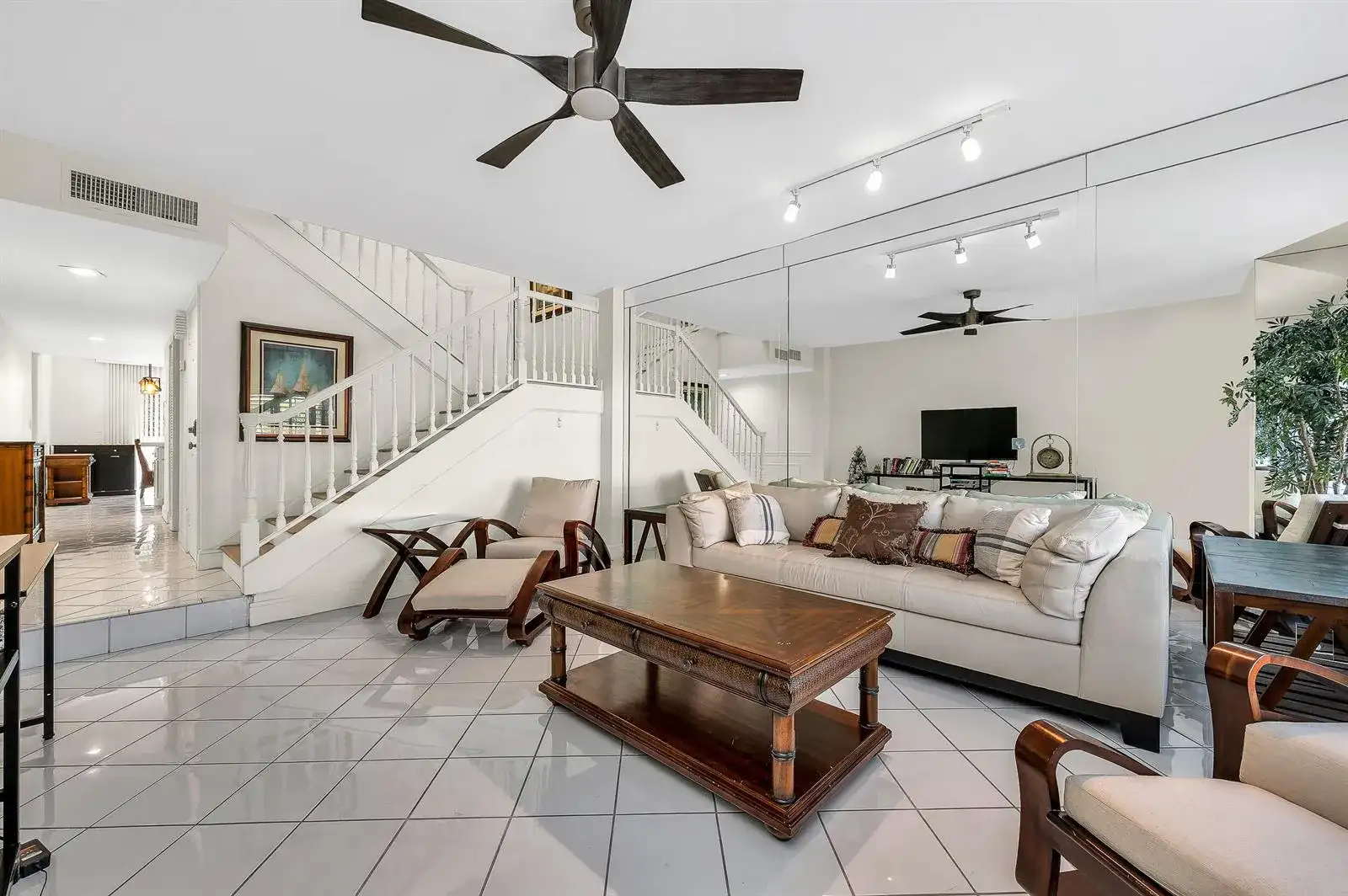 584 SE 20th Avenue # 2, Deerfield Beach FL 33441 photo 5