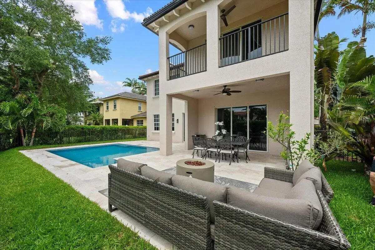 2020 Graden Drive, Palm Beach Gardens FL 33410 photo 2