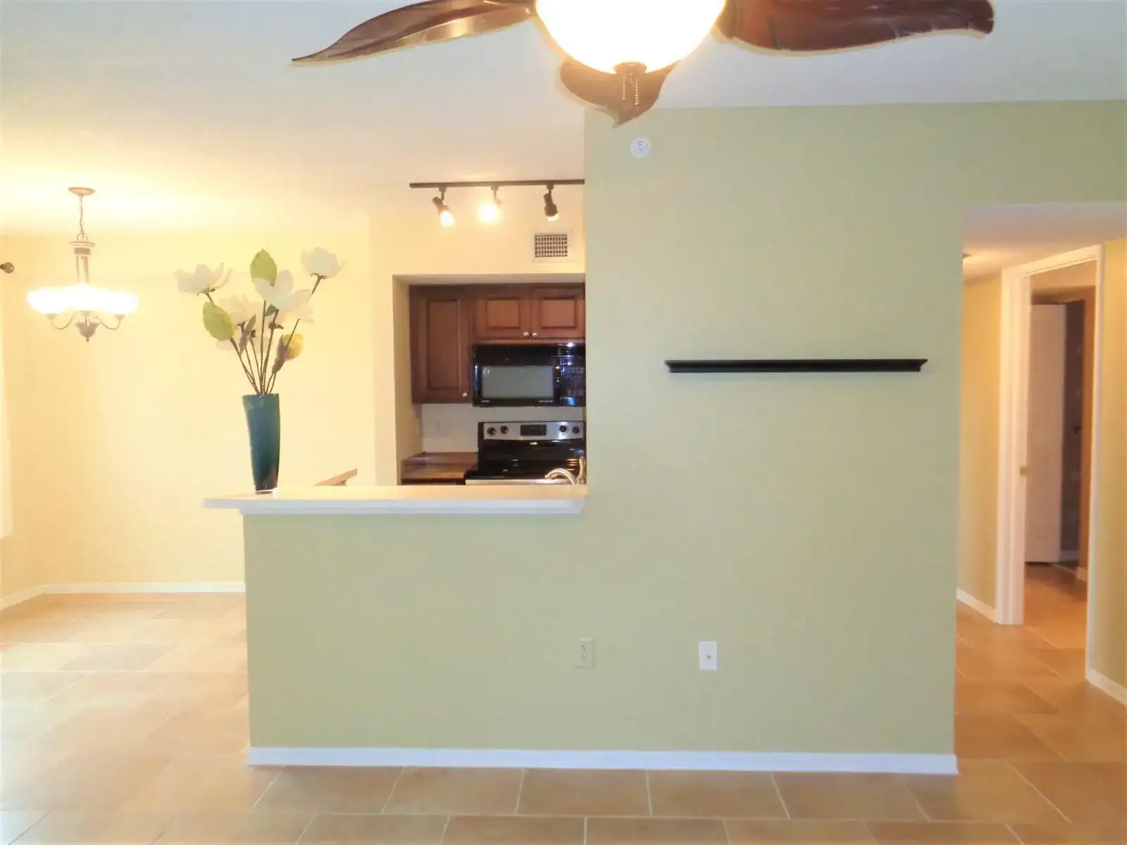 1650 N 42nd Circle # 206, Vero Beach FL 32967 photo 2