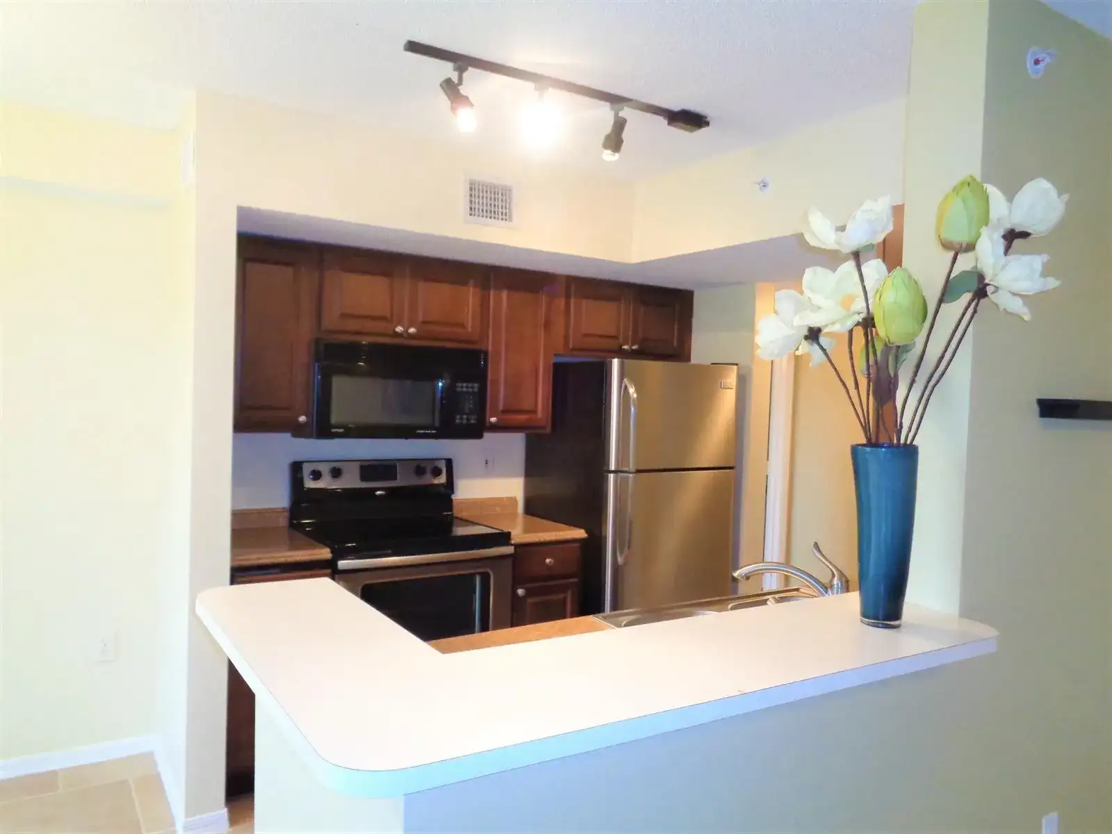 1650 N 42nd Circle # 206, Vero Beach FL 32967 photo 4