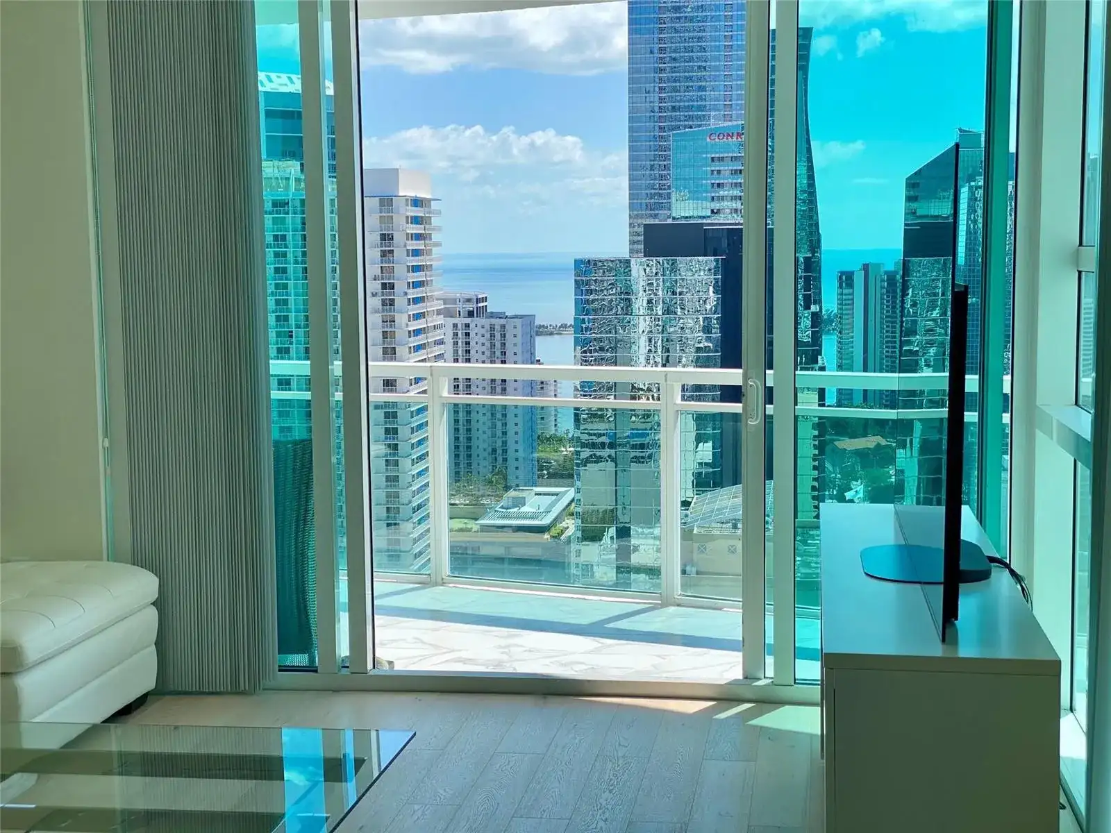 951 Brickell Avenue # 3611, Miami FL 33131 photo 2