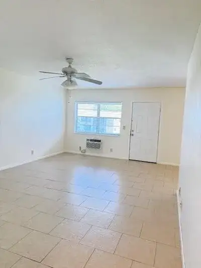 186 Norwich H # 186, West Palm Beach FL 33417 photo 2