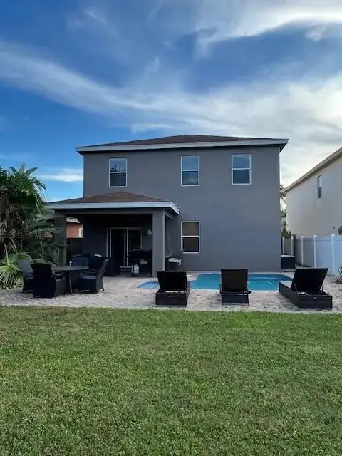144 Blue Grotto Drive, Fort Pierce FL 34945 photo 2