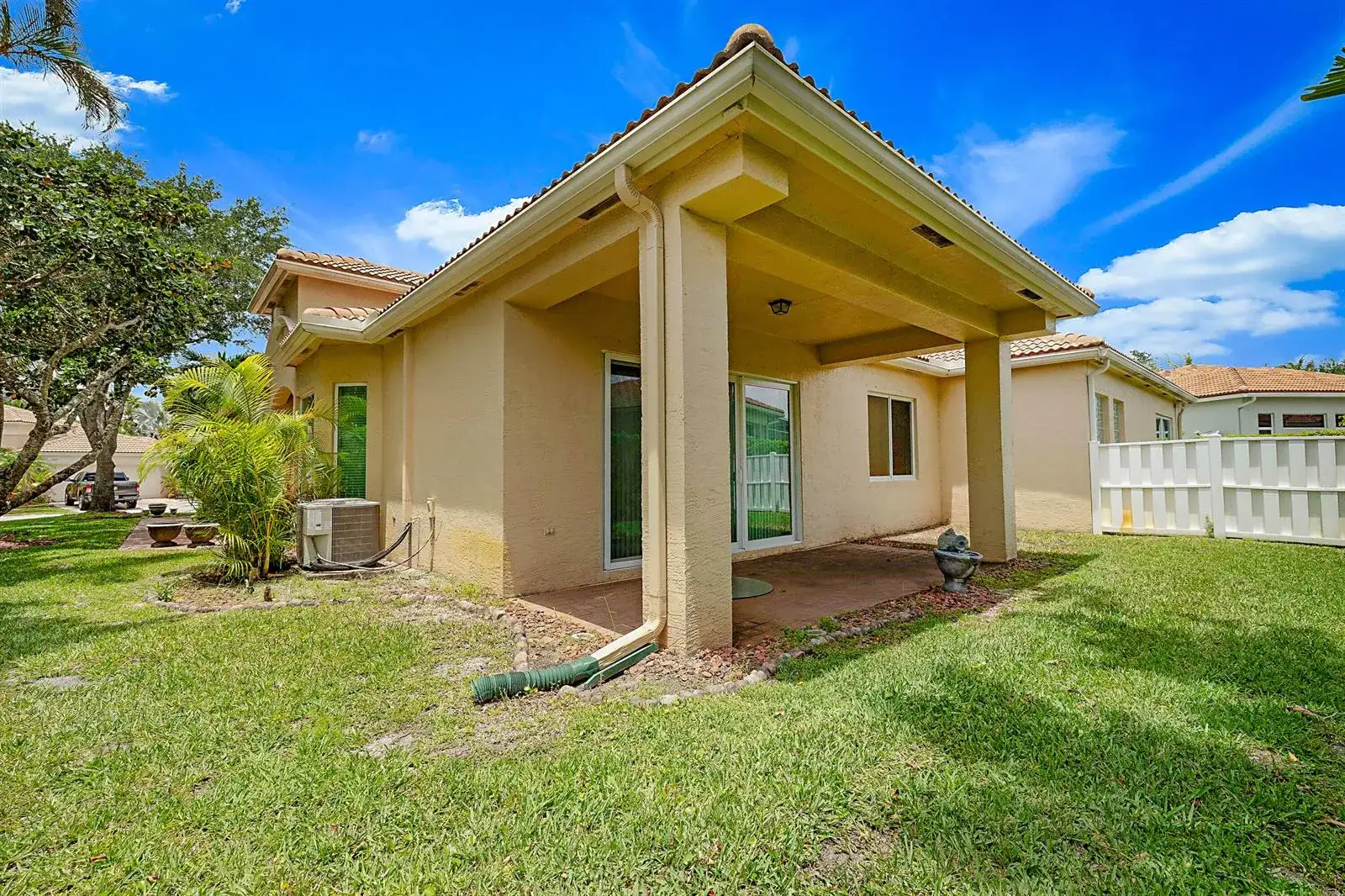 2568 Sandy Cay, West Palm Beach FL 33411 photo 5