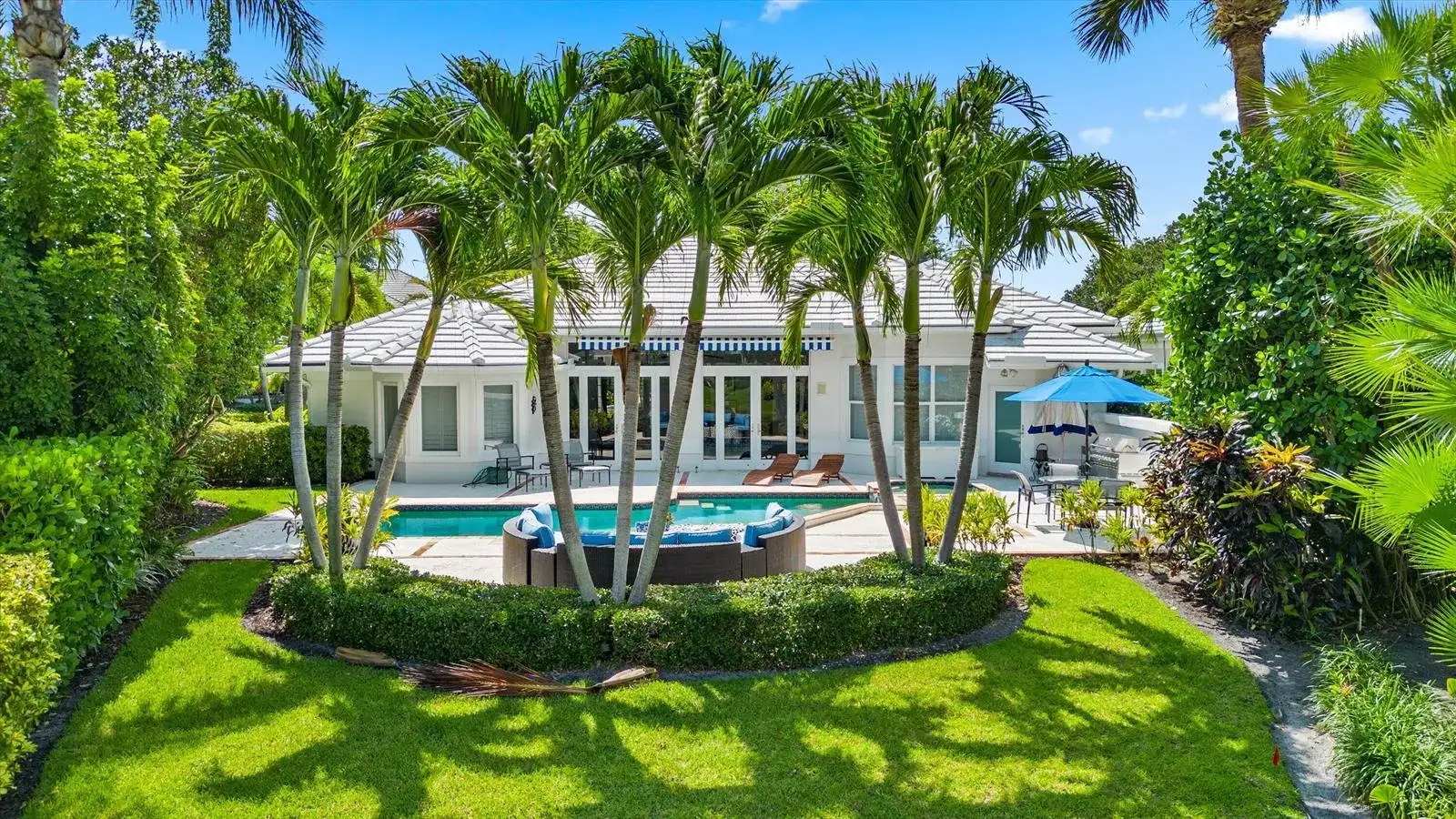 116 Echo Drive, Jupiter FL 33458 photo 2