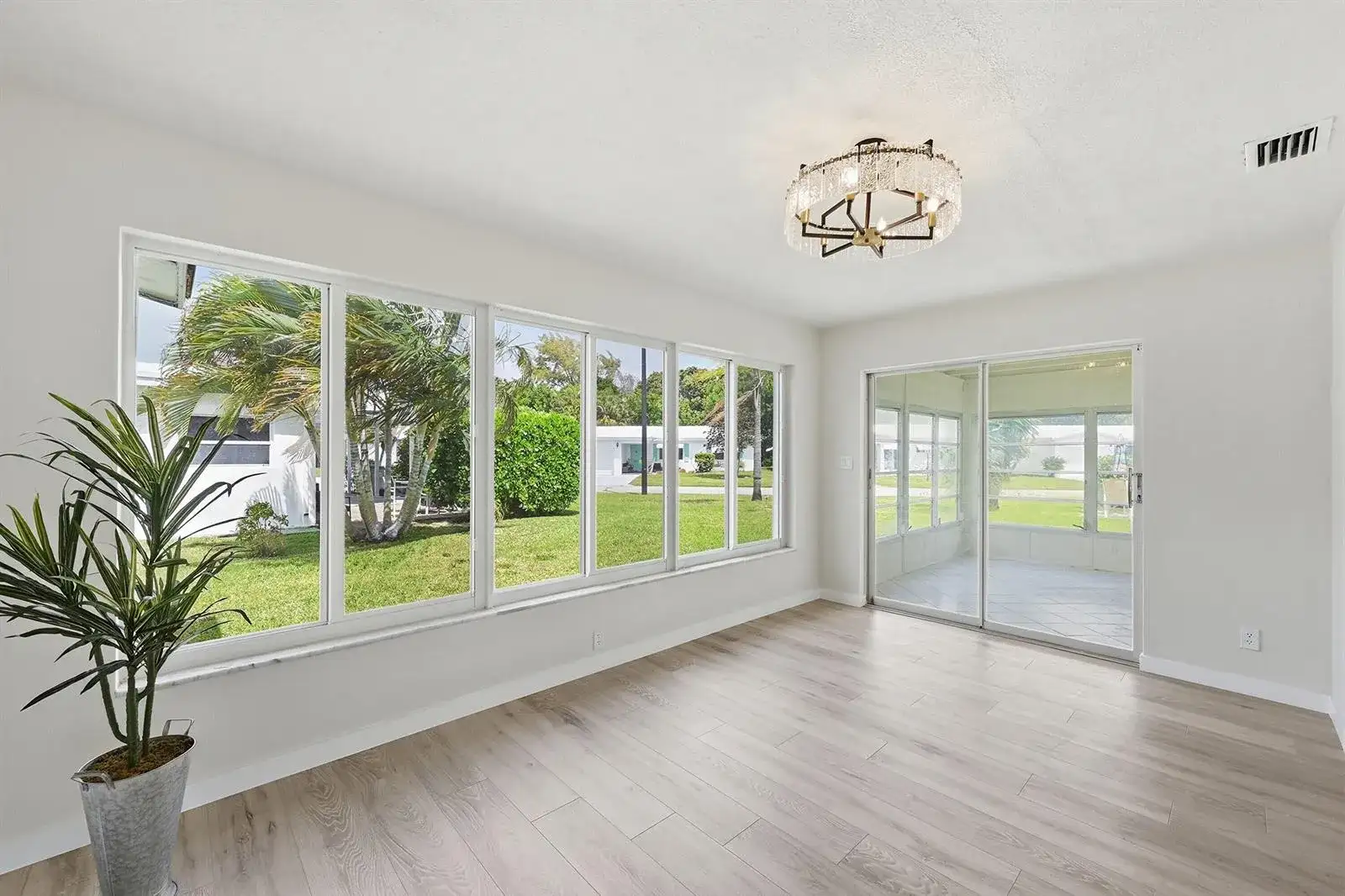 2631 W Golf Boulevard, Pompano Beach FL 33064 photo 3