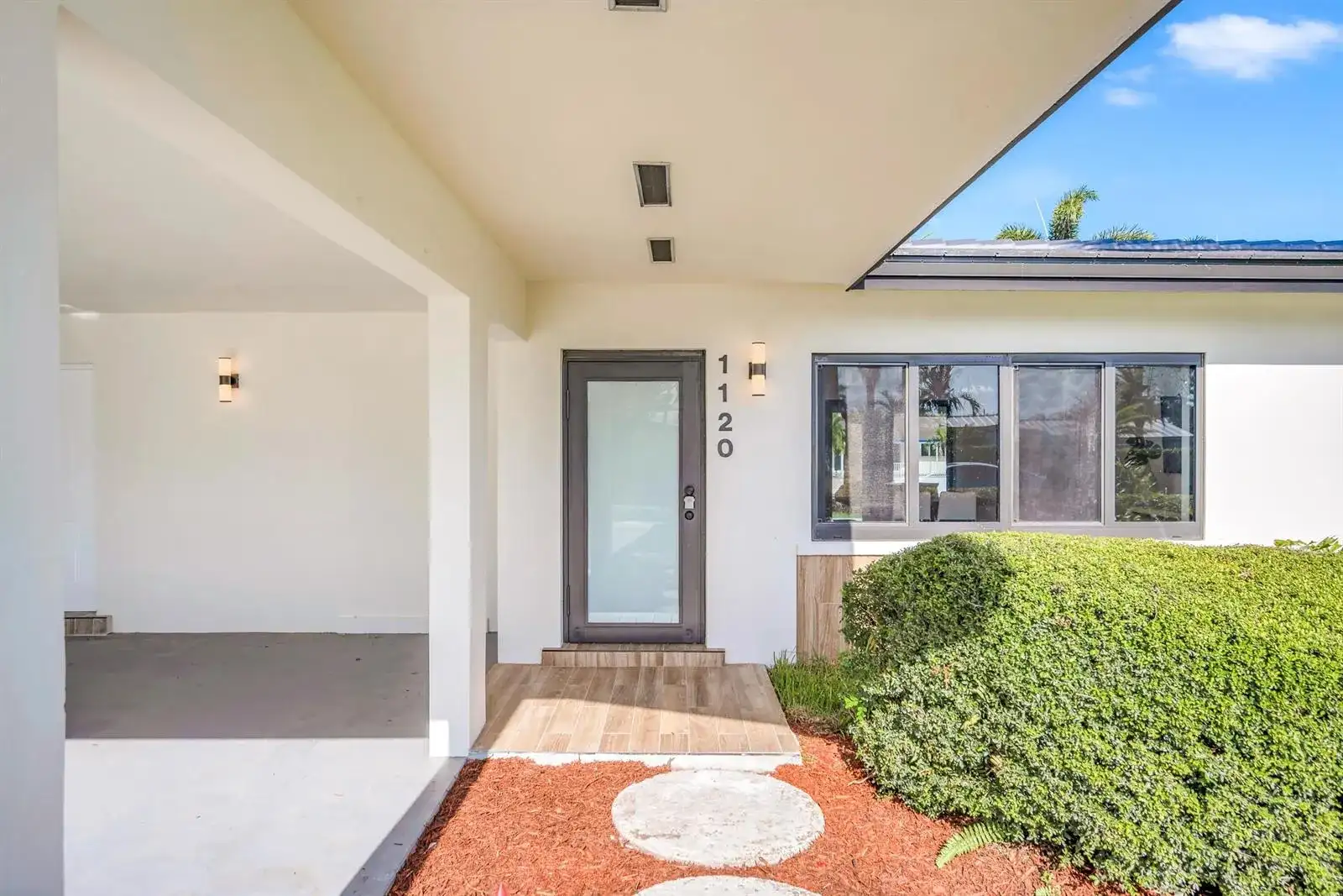 1120 SE 9th Avenue, Pompano Beach FL 33060 photo 5