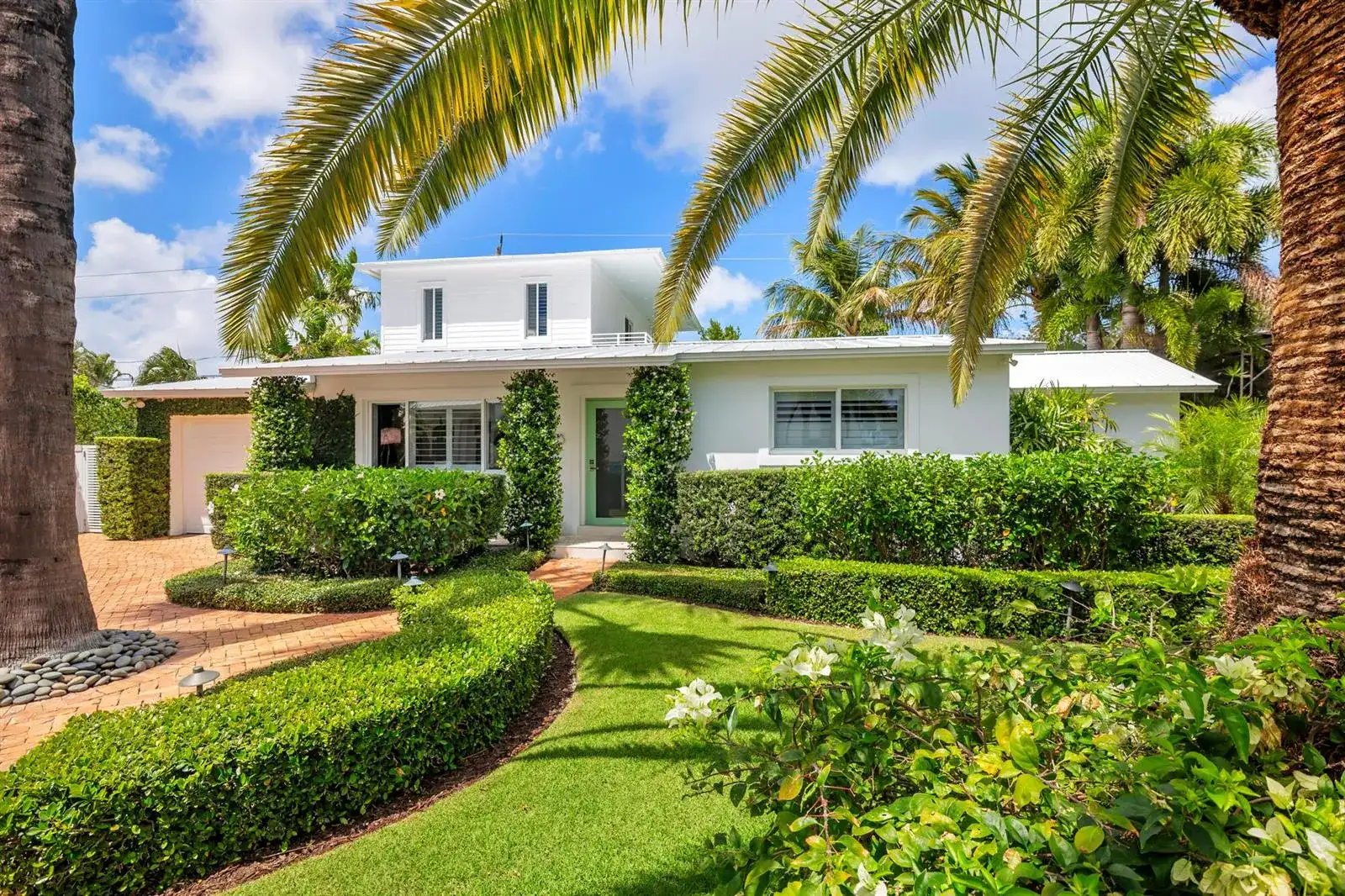 203 Arlington Road, West Palm Beach FL 33405 photo 2