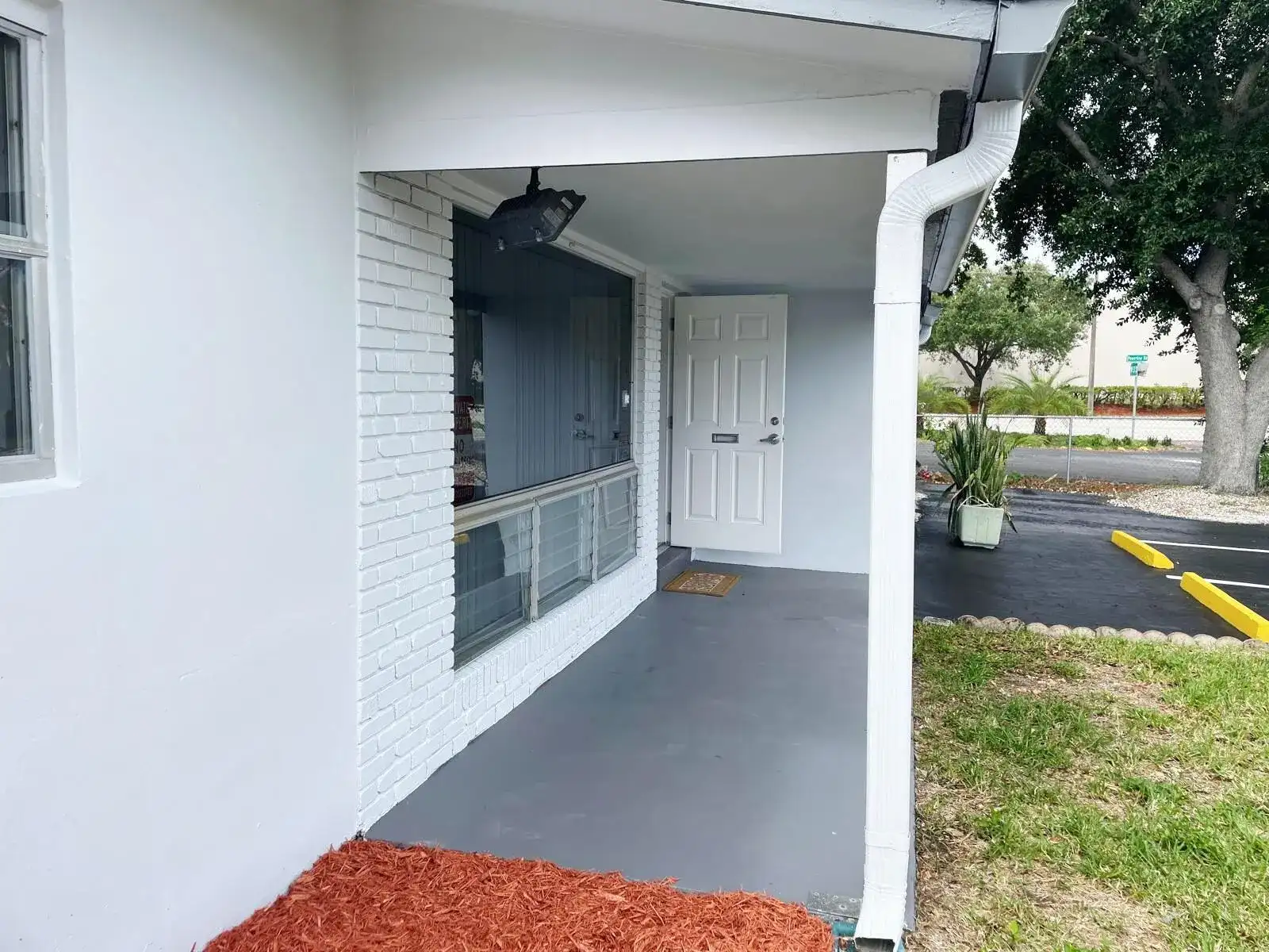 840 NW 33rd Street, Oakland Park FL 33309 photo 3