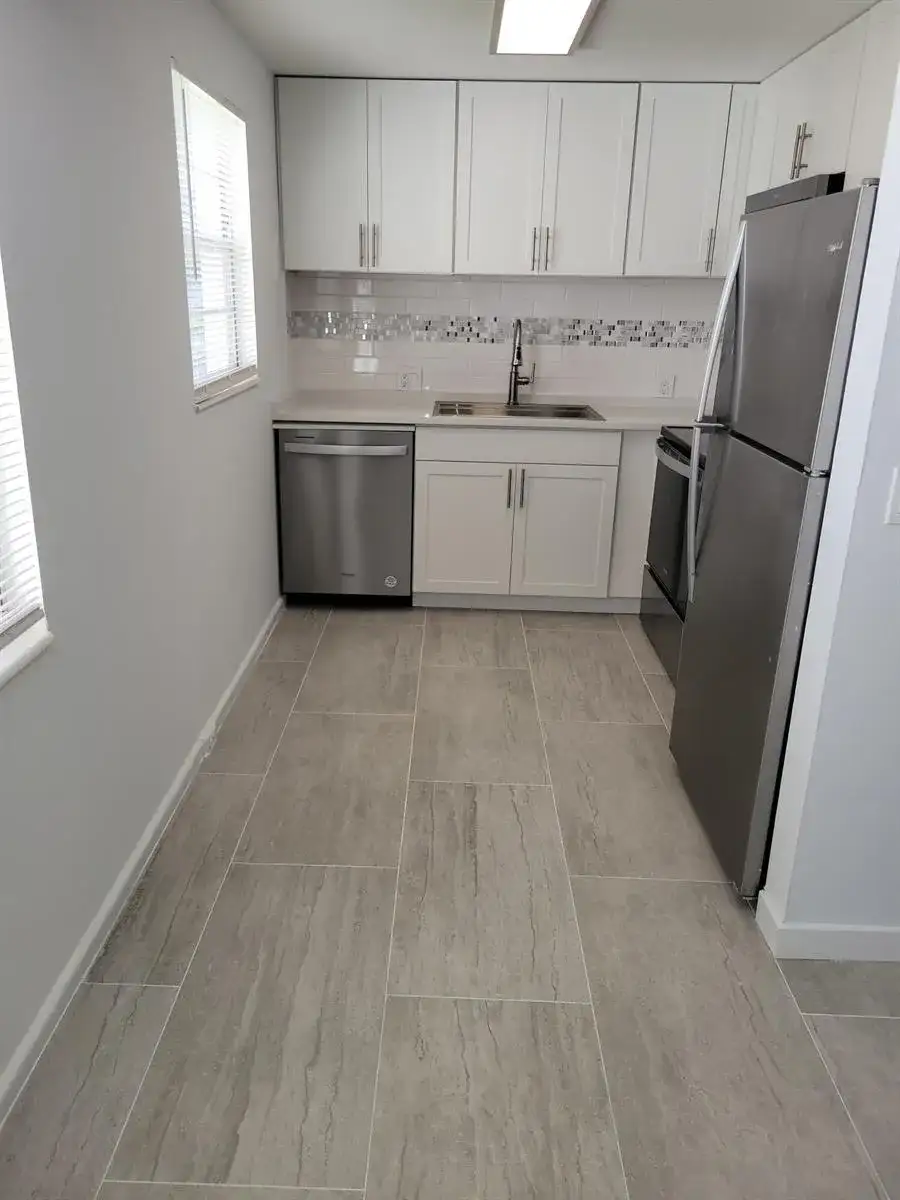 613 Fanshaw O, Boca Raton FL 33434 photo 4