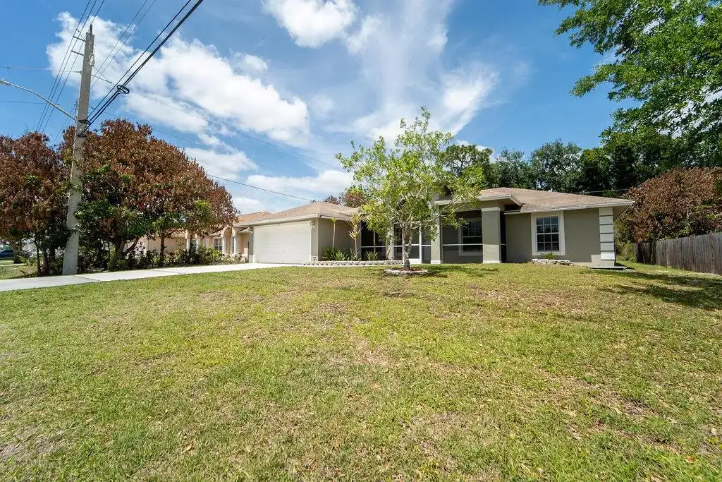 517 SW Paar Drive, Port St. Lucie FL 34953 photo 2
