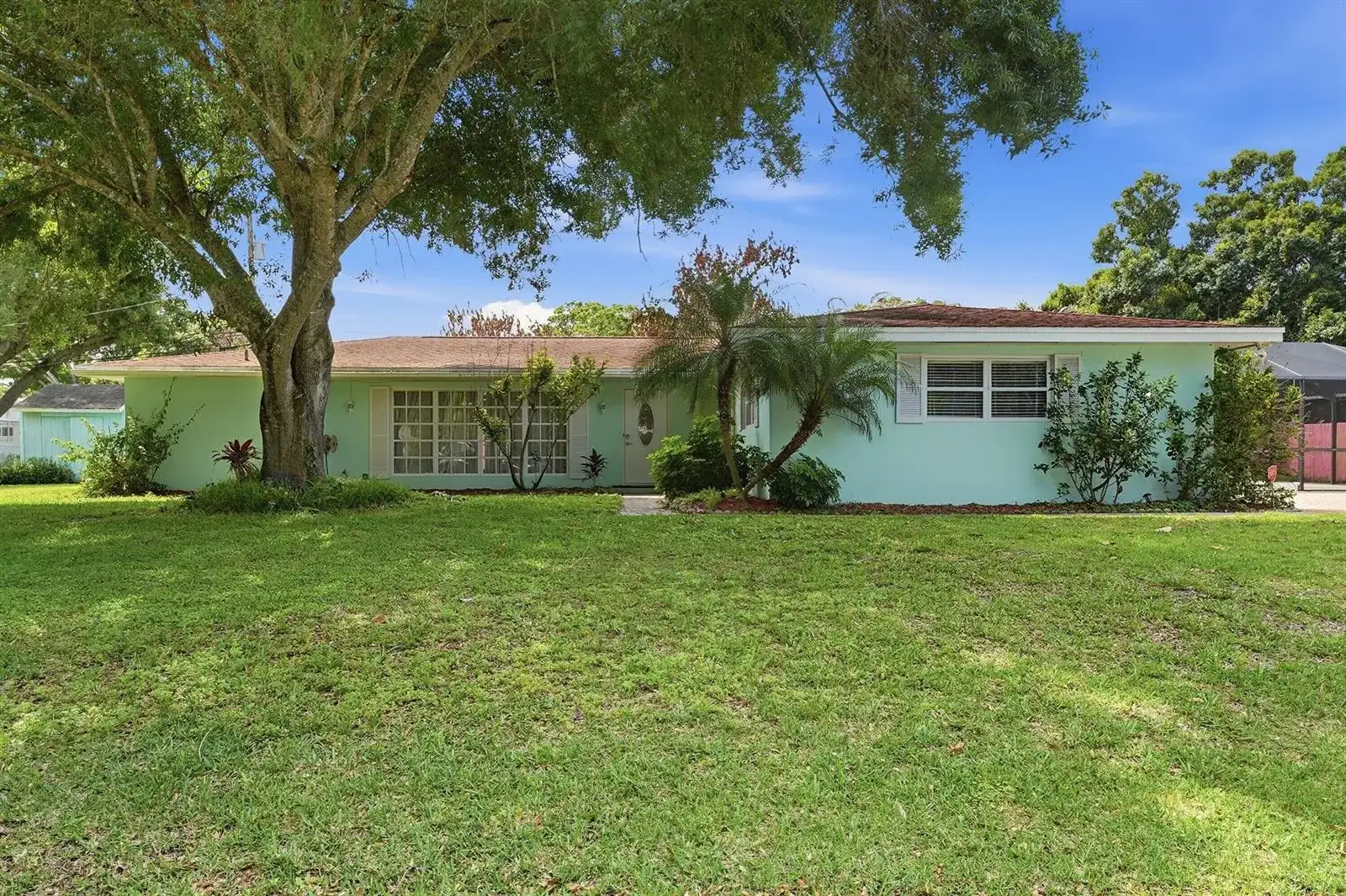 2115 15th Place, Vero Beach FL 32960 photo 4