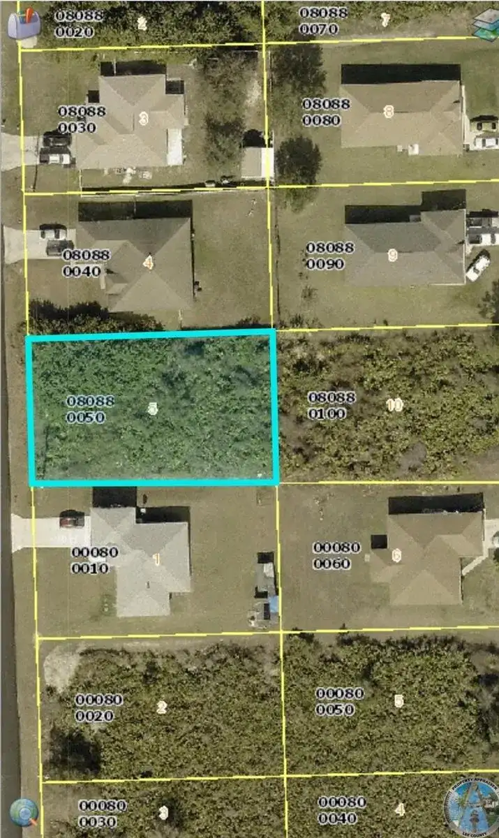 6006 Flora Avenue N, Lehigh Acres FL 33971 photo 2