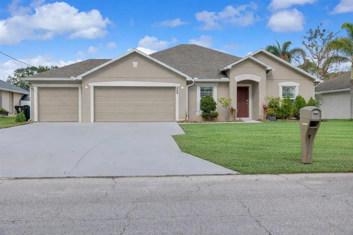 249 SE Whitmore Drive, Port St. Lucie FL 34984 photo 2